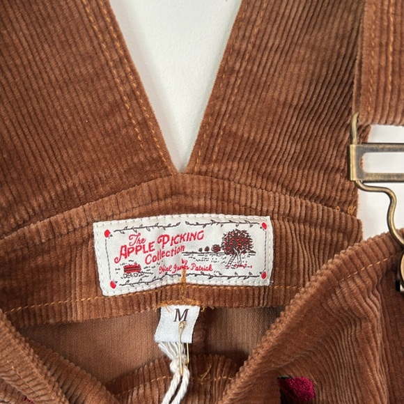 Kiel James Patrick The apple picking jumper - Picture 8 of 10